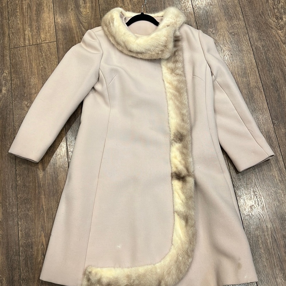 Vintage fur wool coat- lilac/blush, size 6/8